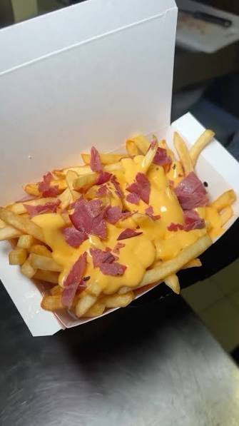 FRITES CHEESY BACON